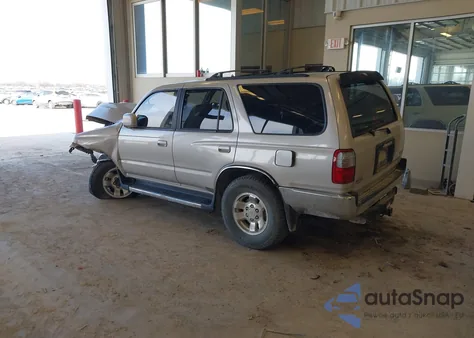 1998 Toyota 4Runner Sr5 V6 z USA, uszkodzony, nr VIN JT3HN86R5W0183062